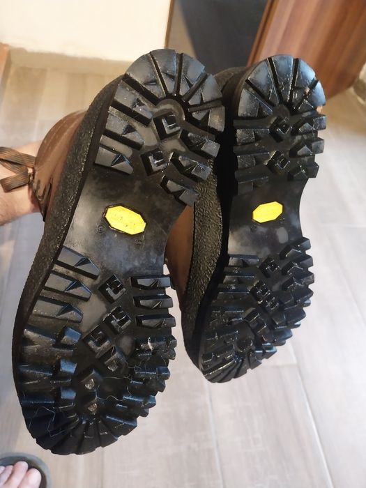 Ghete treking HanWag talpa Vibram