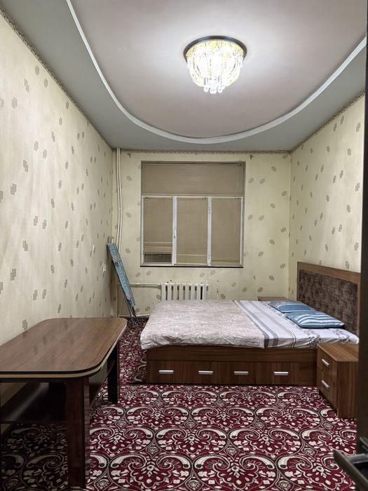 Yangi bozor orqasidan 2 xonalik kvartira sotiladi