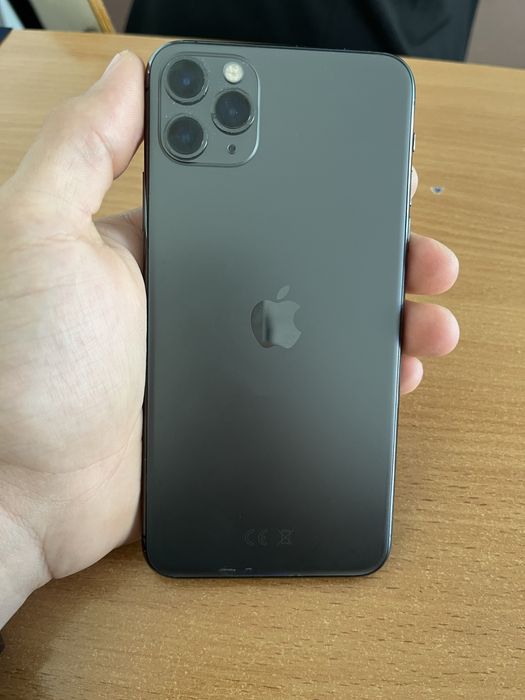 Продам айфон 11 про макс