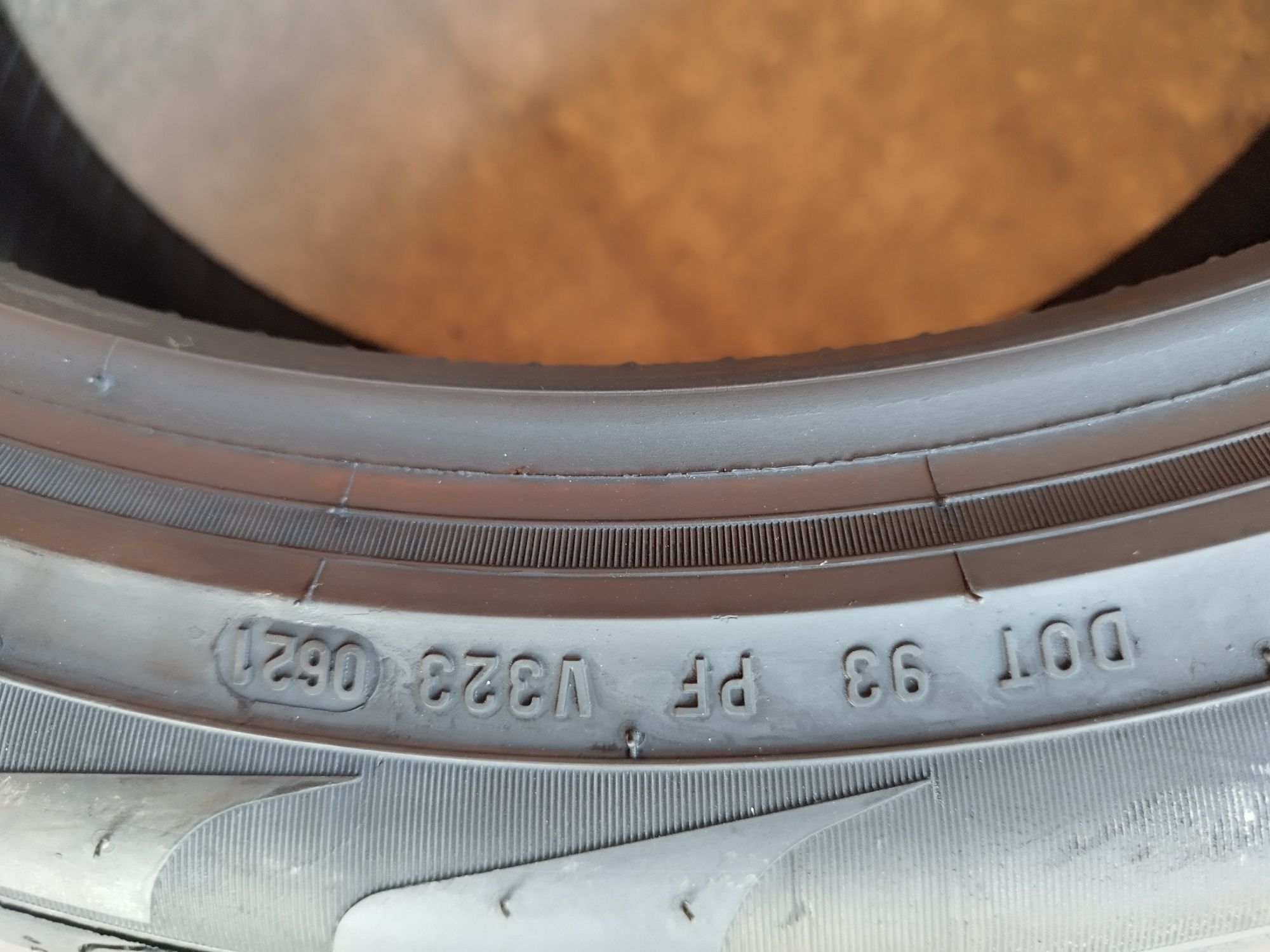 4 anvelope de vară Pirelli fata 235/45/20 spate 255/40/20