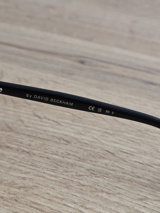 David Beckham - слънчеви очила