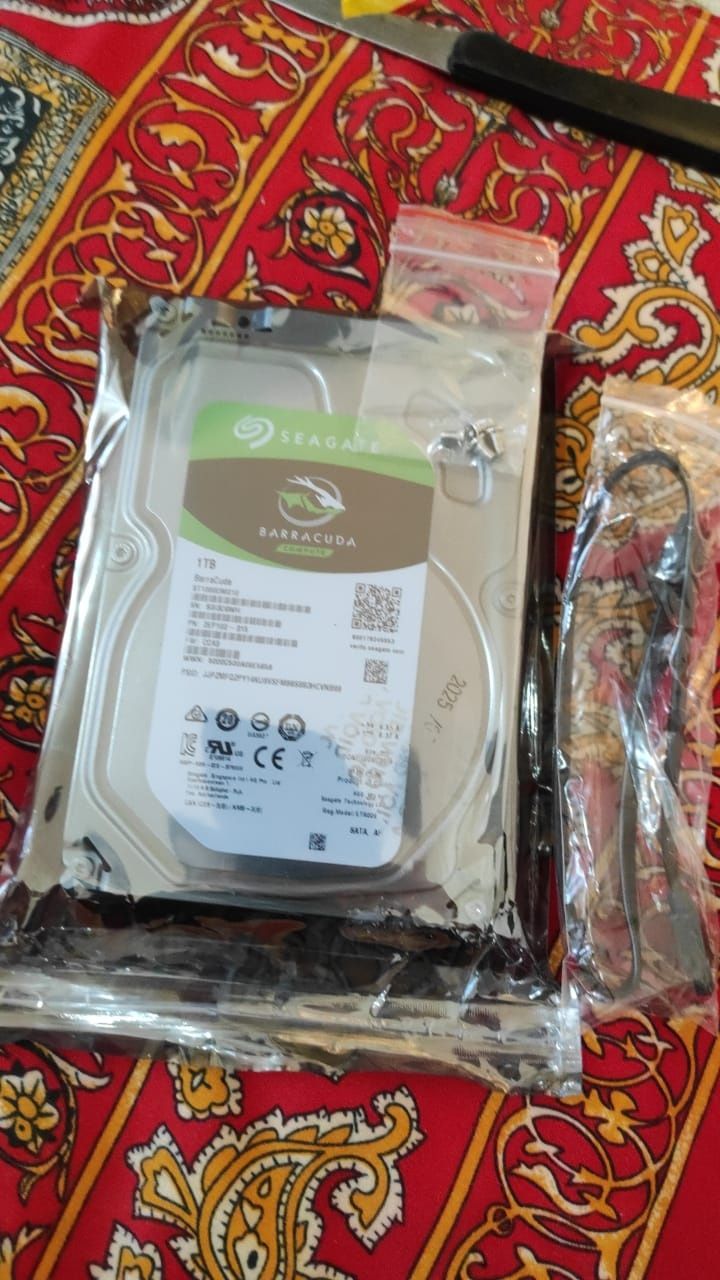 Жесткий Диск Seagate Barracuda. Новый