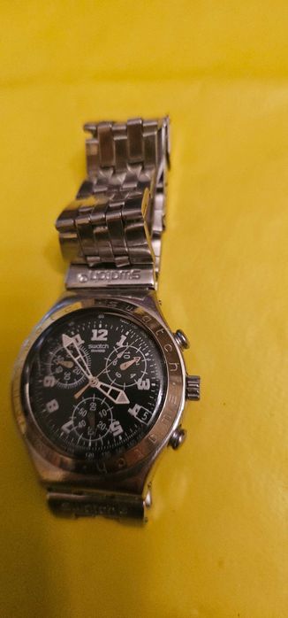 ceas de mana swatch irony