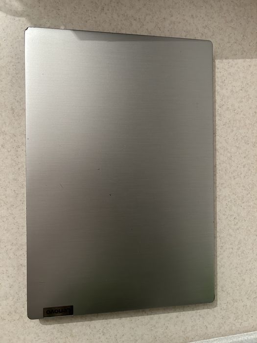 Продам ноутбук LENOVO в хорошем состоянии