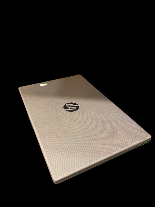 Hope Amanet P13 / LAPTOP HP G10 Notebook