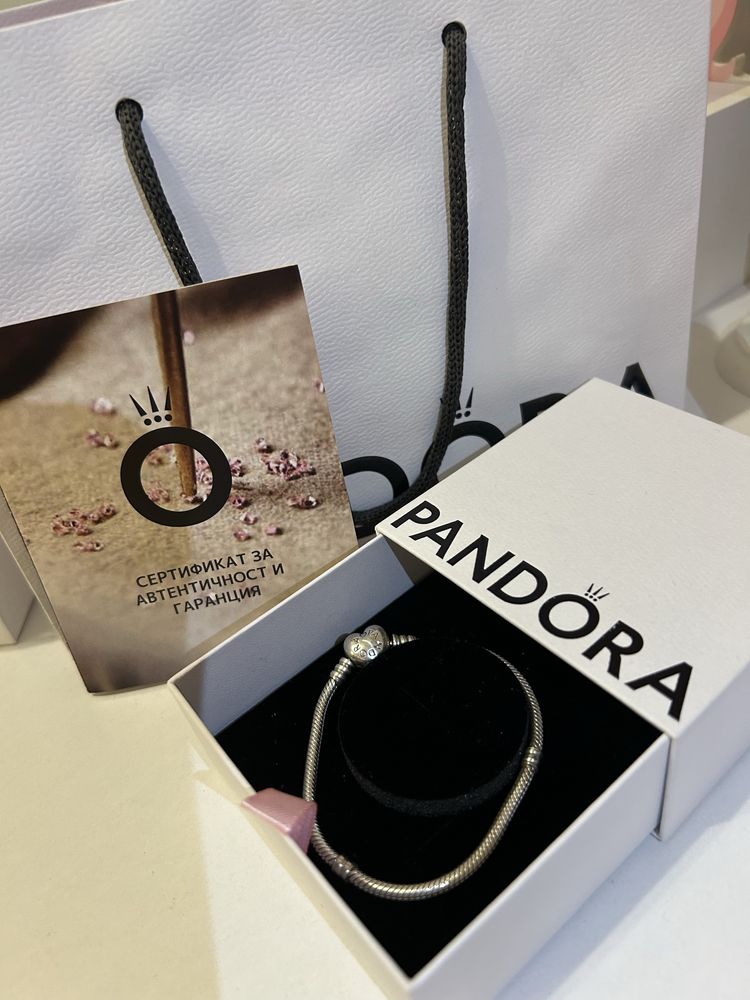 Гривна Pandora за талисмани