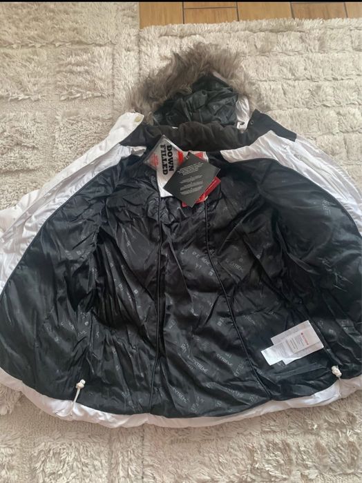 Geaca nouă cu eticheta , de iarnă , Mountain Warehouse extreme