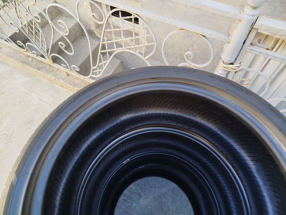 245 40 R19 Shina Hankook ventus