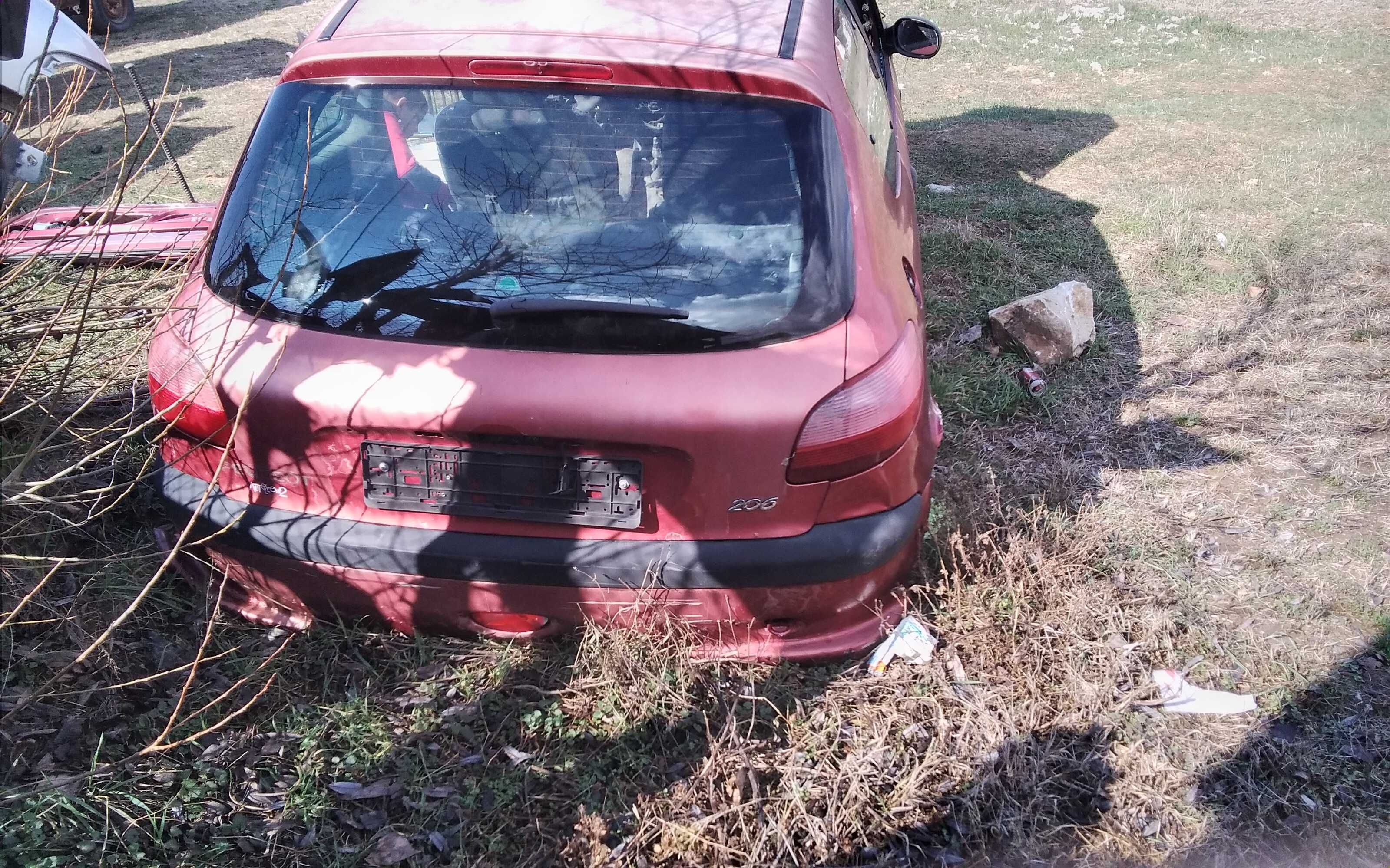 Peugeot 206 на части 1.4