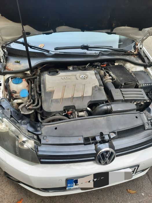 Vând  Volkswagen Golf 6