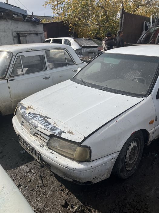 Продам ниссан Р 10