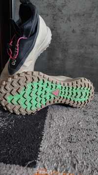 Nike GoreTex Mountain Fly