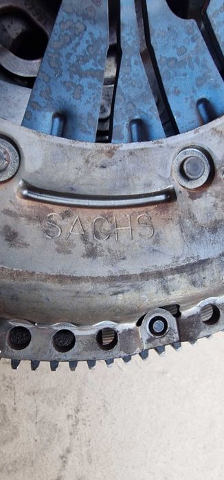 Volanta cu Kit Ambreiaj Skoda Octavia 2 1.6 tdi CAYC