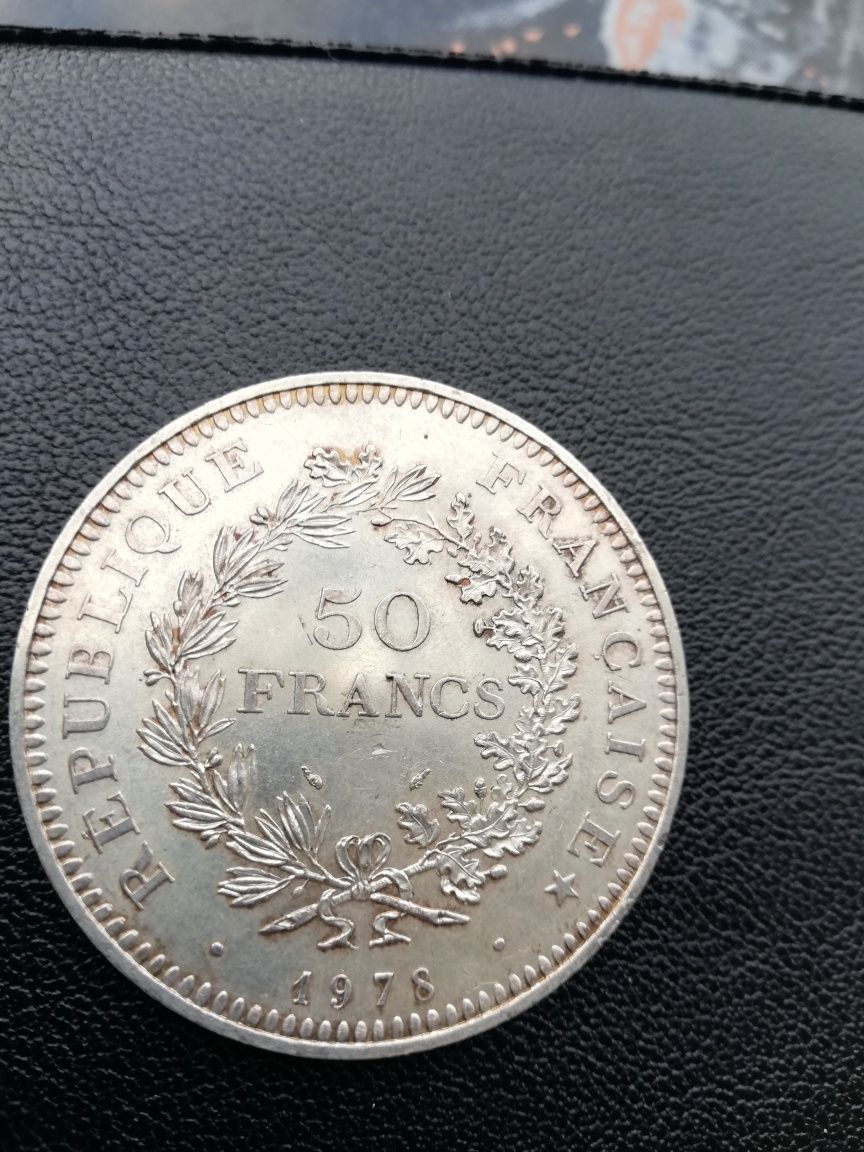 Сребърна монета, франк.