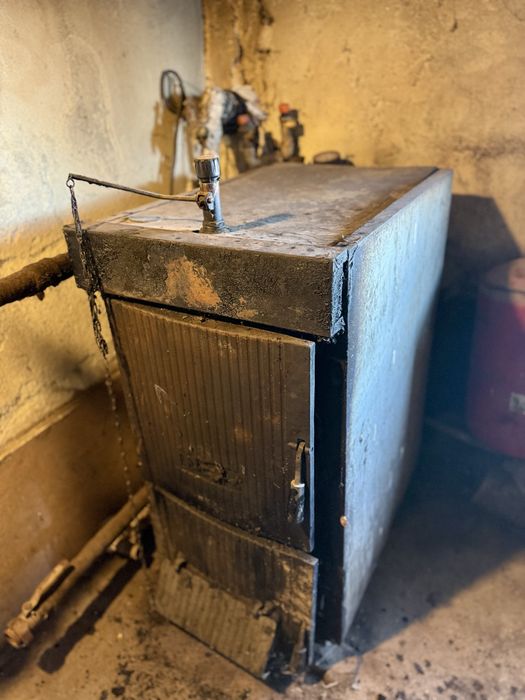 Centrala din fonta - Lemne si Carbuni - 37kw