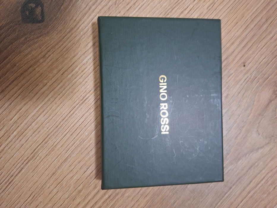 Кардхолдър от естествена кожа GINO ROSSI