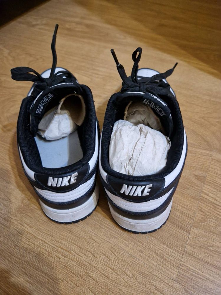 Nike Panda Dunk Low