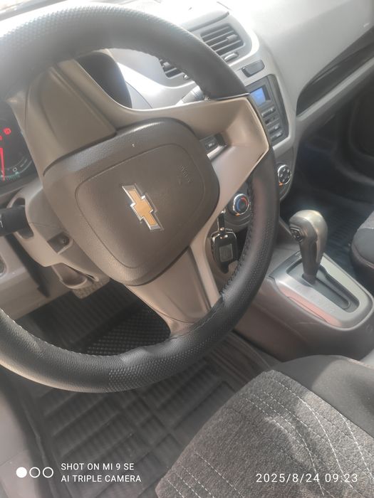 Коболт сотилади холати яакши гази бор 4 поколэна краска капот крилода