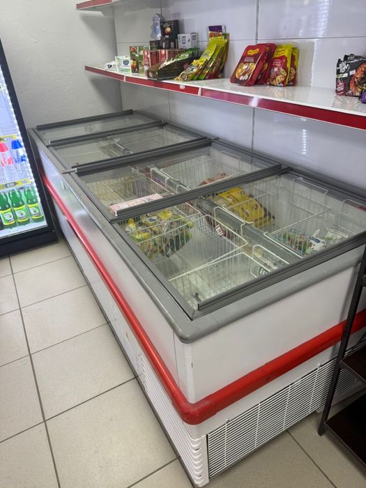 Продам бонету(большую морозилку)