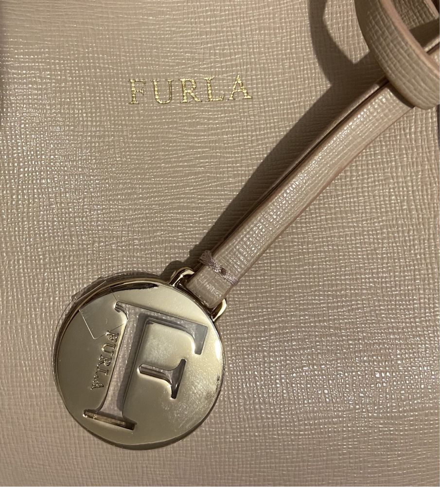 Furla чанта, естествена кожа