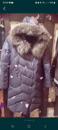 Продам зимнюю куртку 44р