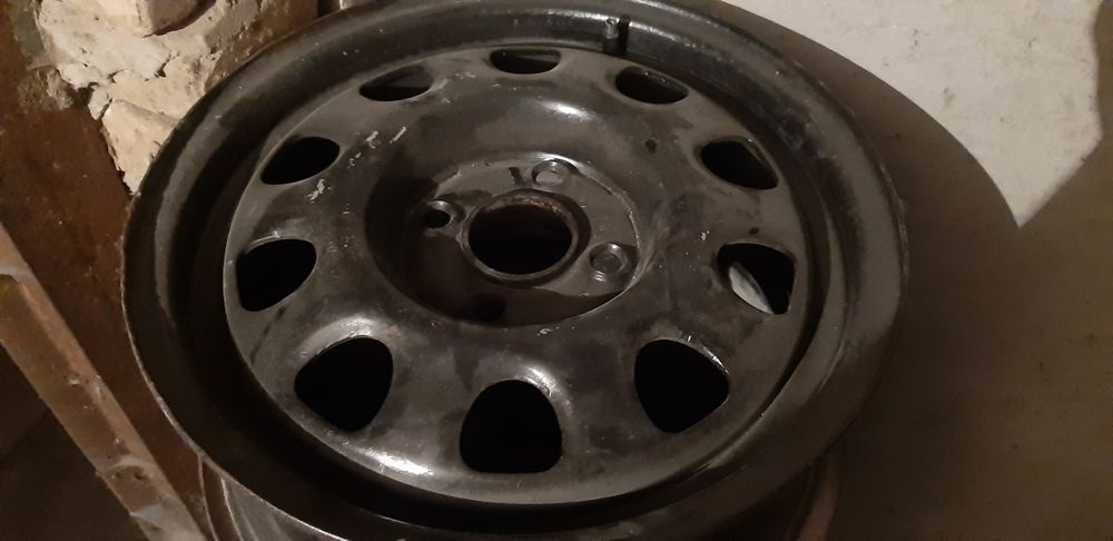 Диск штамп R14 разболтовка 4*100