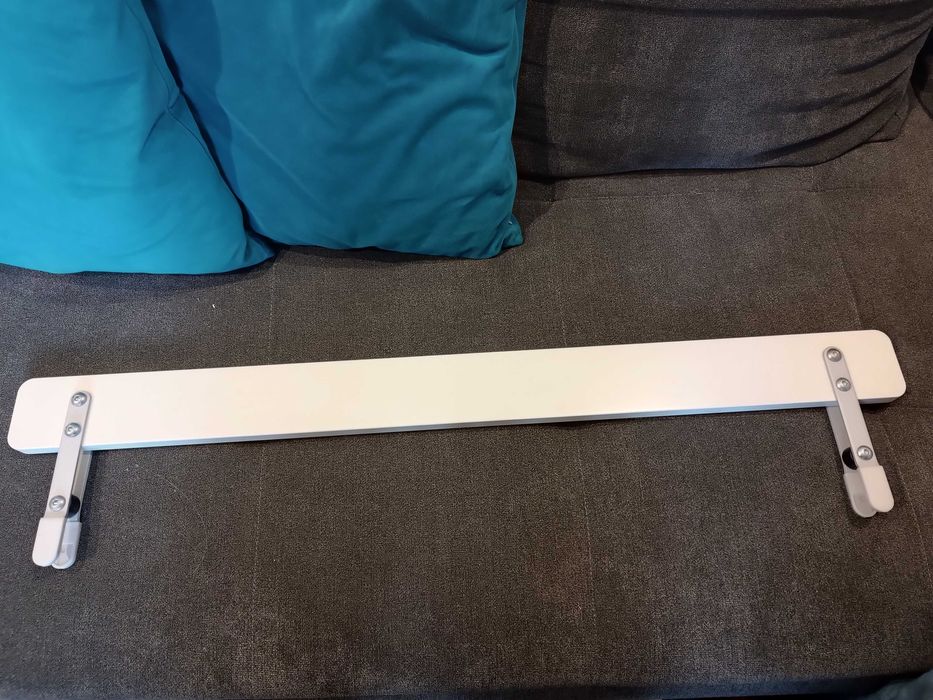 Парапет за легло от икеа