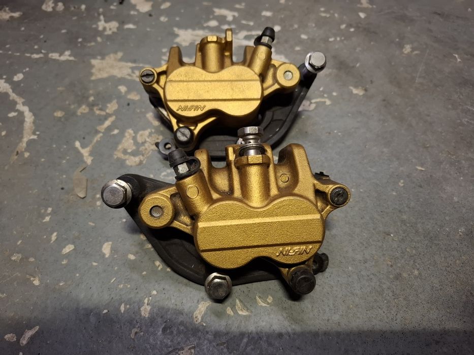 Etrieri cu placute pentru Triumph street triple 675 model 2008-2016