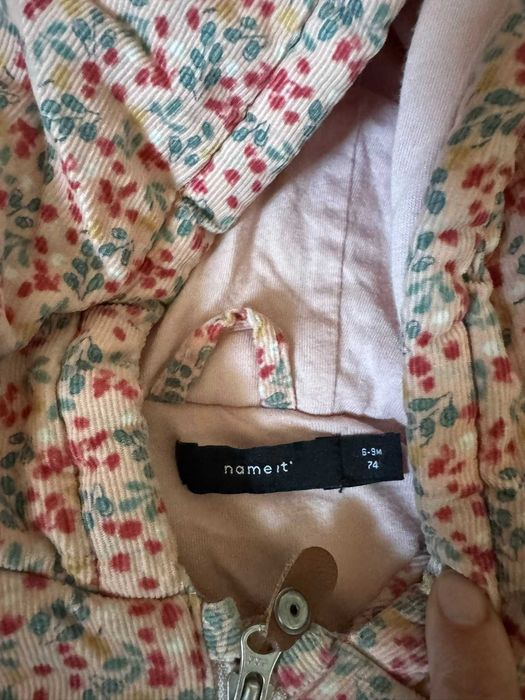 Много запазен космонавт и якета