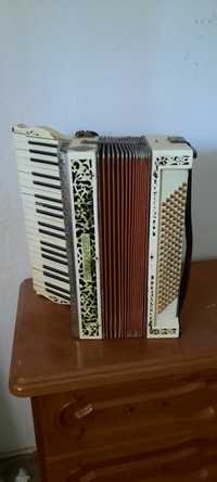 Acordeon HOHNER Verdi 3