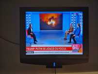 Televizor LG cu diagonala de 50cm