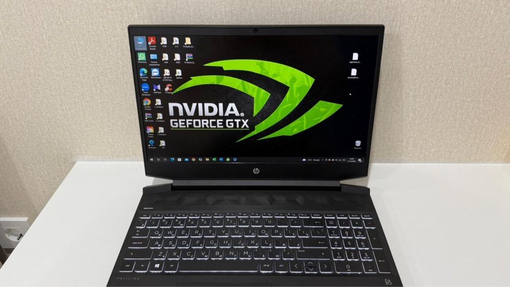 Продаю ноут HP игровой