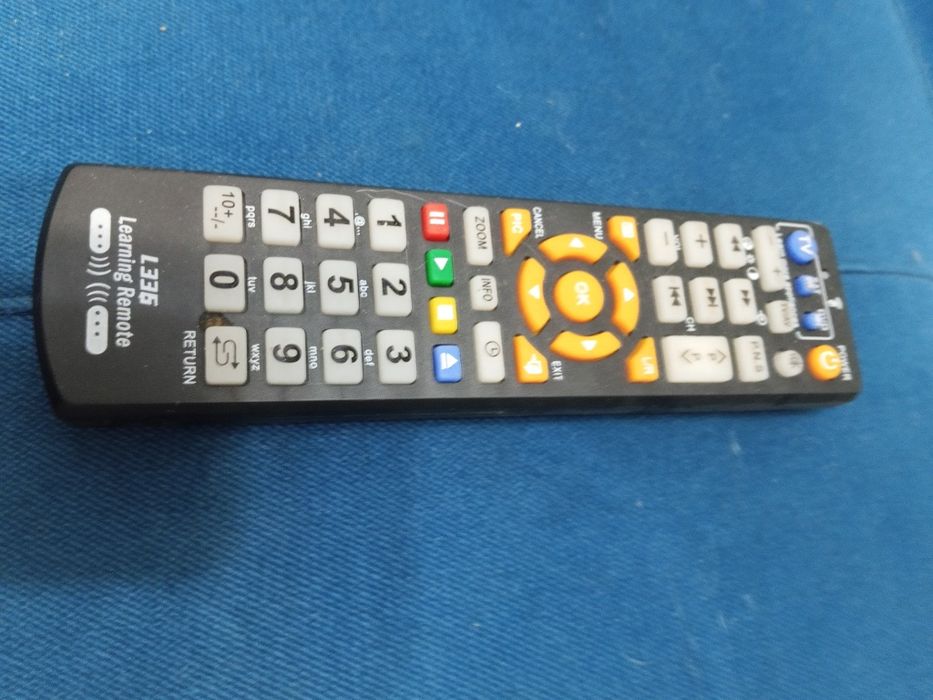 Продаю пульт для тв