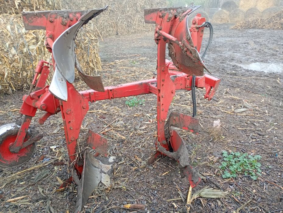 Plug reversibil hidraulic