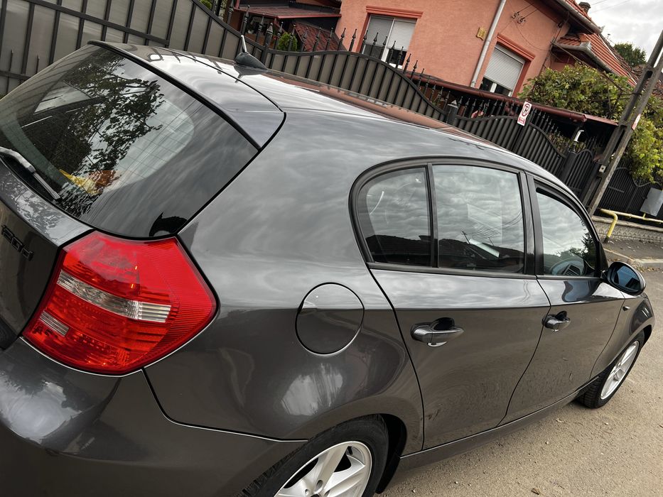 BMW SERIA 1 M pachet manuala