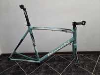 Cadru cursiera Bianchi Via Nirone 7 C2C 2010 61cm Shimano BB R9100