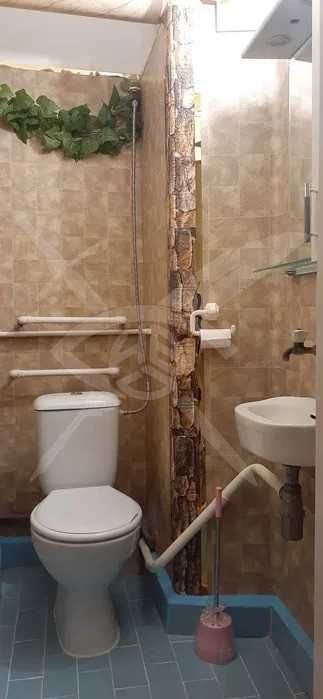 Дава се под наем Тристаен апартамент в Варна, Окръжна болница - 96 кв.м за 300 € - Снимка #5