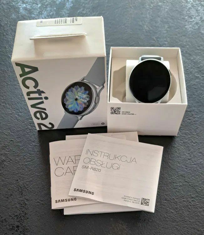 SAMSUNG Galaxy Watch Active 2 - 44mm - Чисто нов