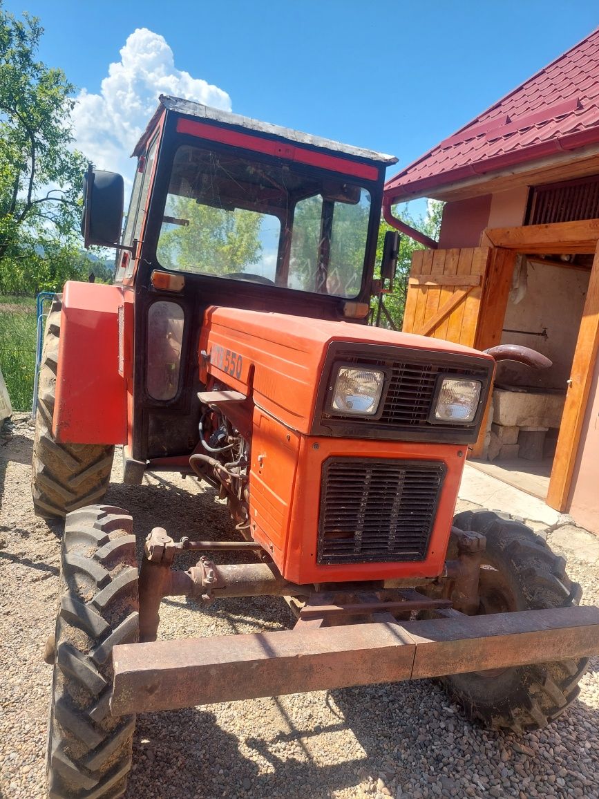 Vând tractor Fiat Romanesc 550