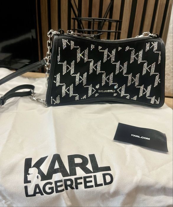 Чантата бижу на KARL LAGERFELD