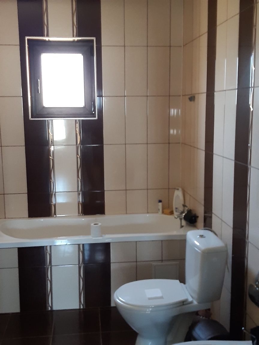 Casa de vânzare..