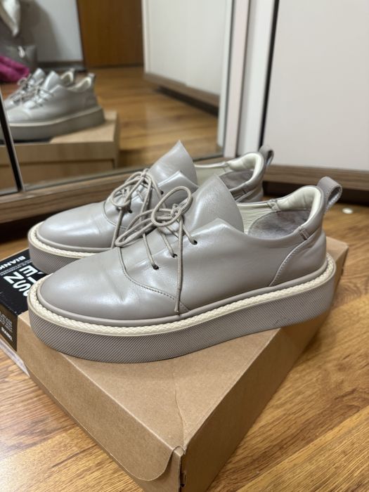 Дамски обувки от естествена кожа Bianki 39 номер в бежово