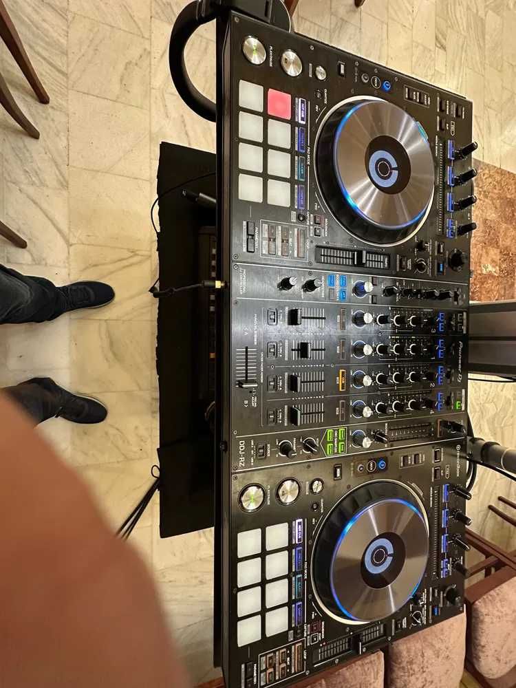 Consola Pioneer DDJ-RZ