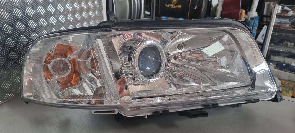 Фарове НОВИ Оригинал XENON Audi A8 S8 D2 Facelift