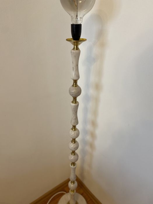 Lampadar marmură & alamă – unicat Grecia, lux, stare perfec