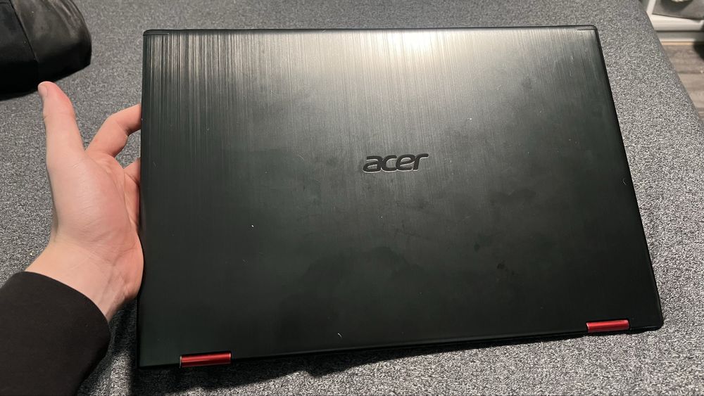 Лаптоп Acer Nitro 5 Spin NP515 51