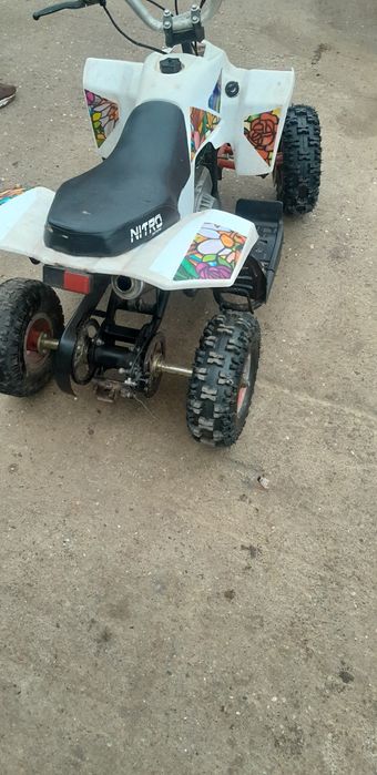 ATV pentru copii de 49cm³