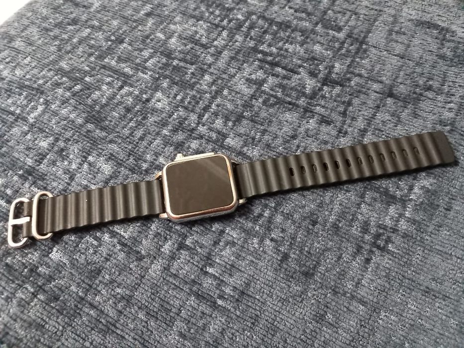 Часы из нержавеющей