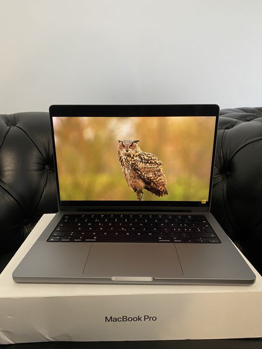 MacBook Pro 14-inch/ M1 Pro / 16 Gb RAM / 512 Gb / Space Black /Ca nou