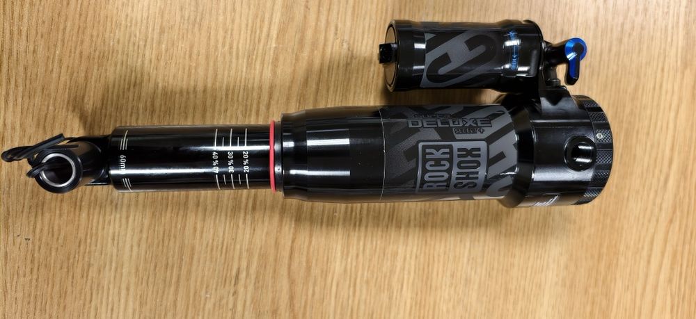 НОВ Заден амортесьор/Шок RockShox Super Deluxe Select+ 205x60 Trunion